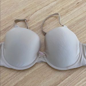 Demi bra sz 38C